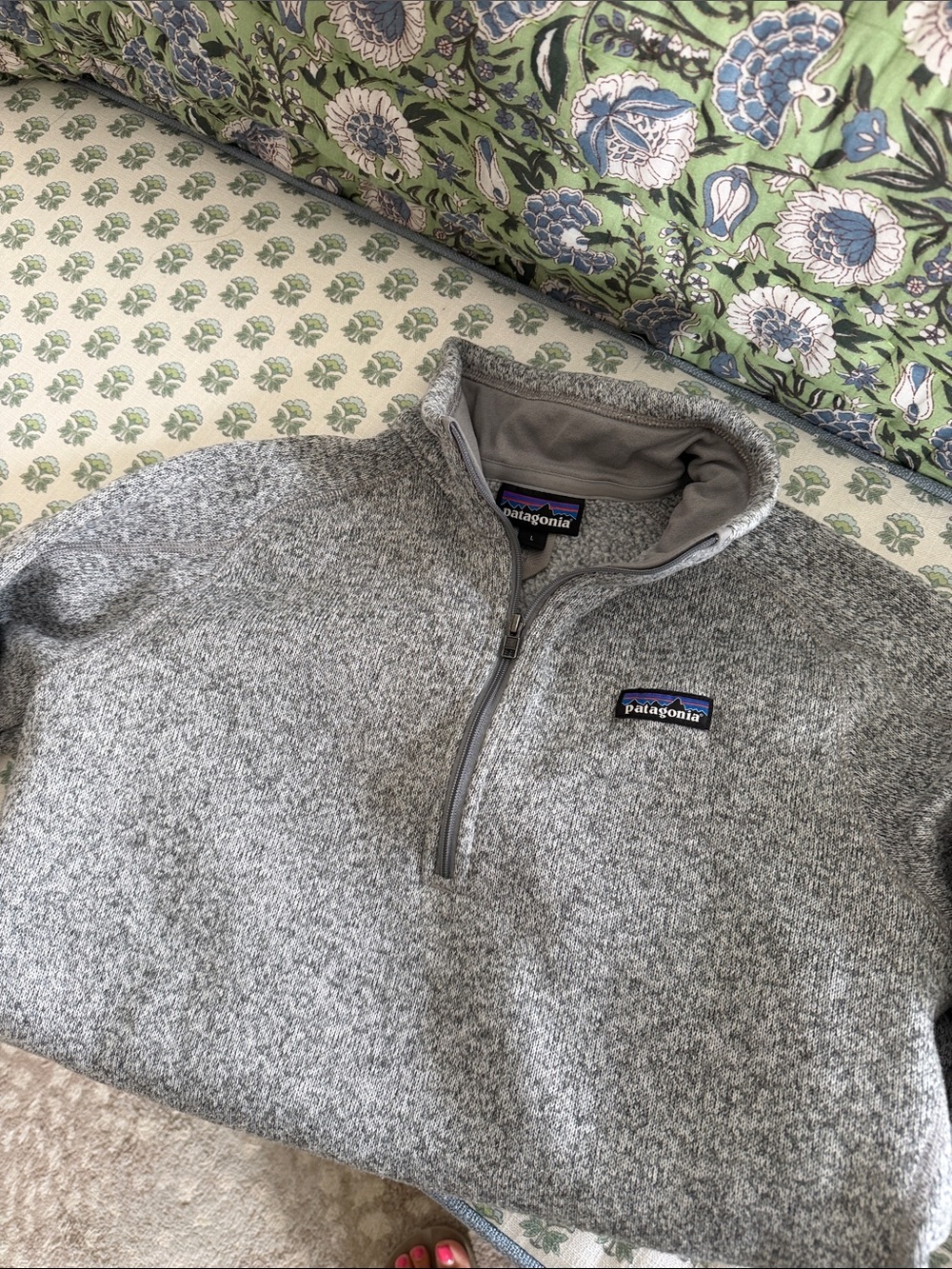 Patagonia Men’s Heather Gray Half-Zip Sweater